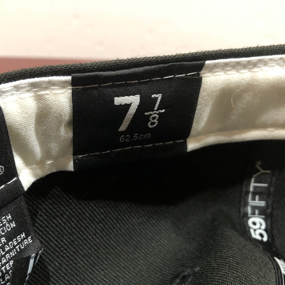 New Era, 59Fifty Fitted Hat, 1999 World Series, New York Yankees - Picture 12 of 13